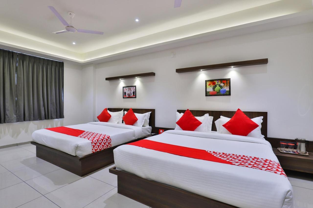 Oyo 16604 Hotel Sparsh Inn Ahmadabad Zewnętrze zdjęcie