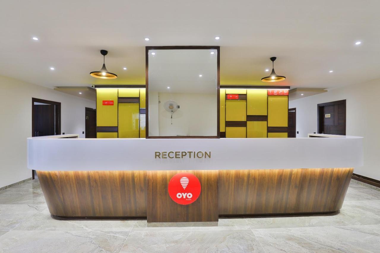 Oyo 16604 Hotel Sparsh Inn Ahmadabad Zewnętrze zdjęcie