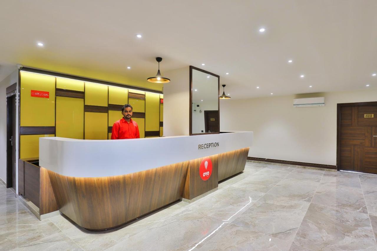 Oyo 16604 Hotel Sparsh Inn Ahmadabad Zewnętrze zdjęcie