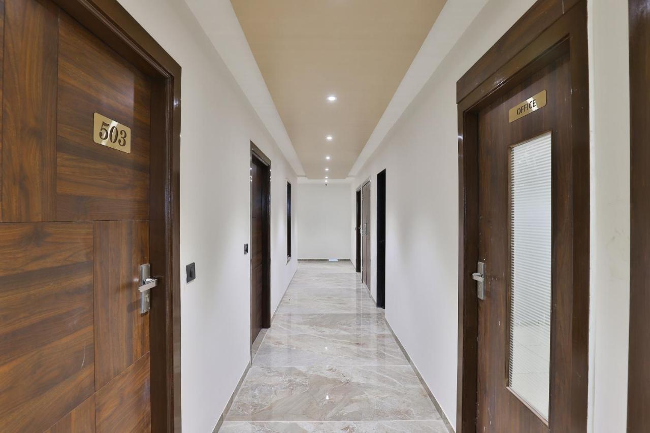 Oyo 16604 Hotel Sparsh Inn Ahmadabad Zewnętrze zdjęcie